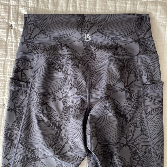 BUFFBUNNY Limitless Pocket Compression Legging in Black Gray Citrus Size S - Picture 10 of 11